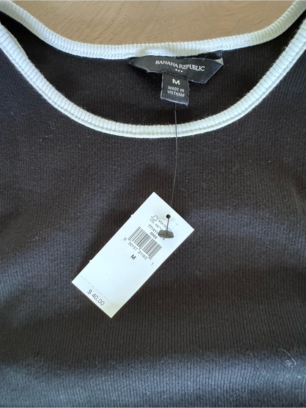 Banana Republic High-Neck Soft Stretch Top – Black – Size M - Picture 2 of 4